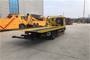 九原区非事故拖车