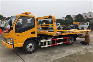 九原区哪里有拖车服务